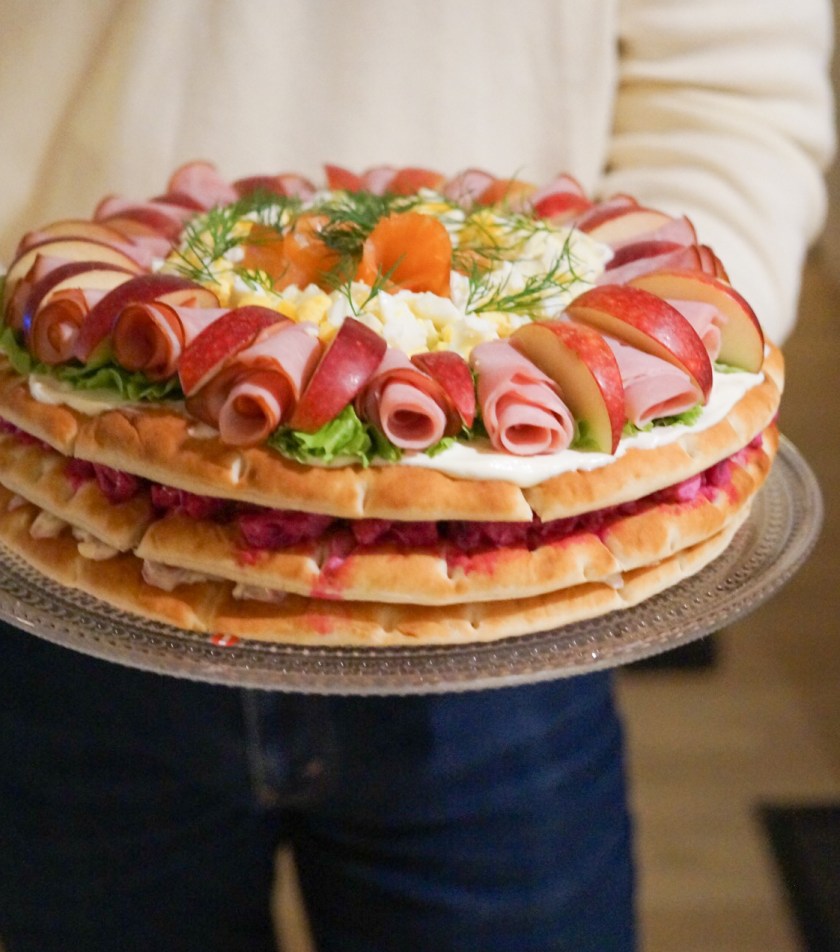 Julig smörgåstårta