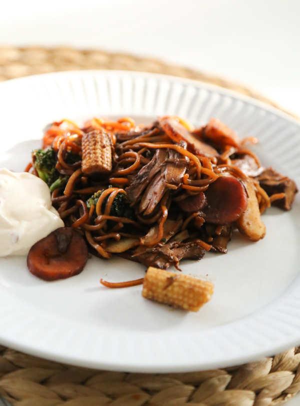 Kycklingwok med sötsur sås