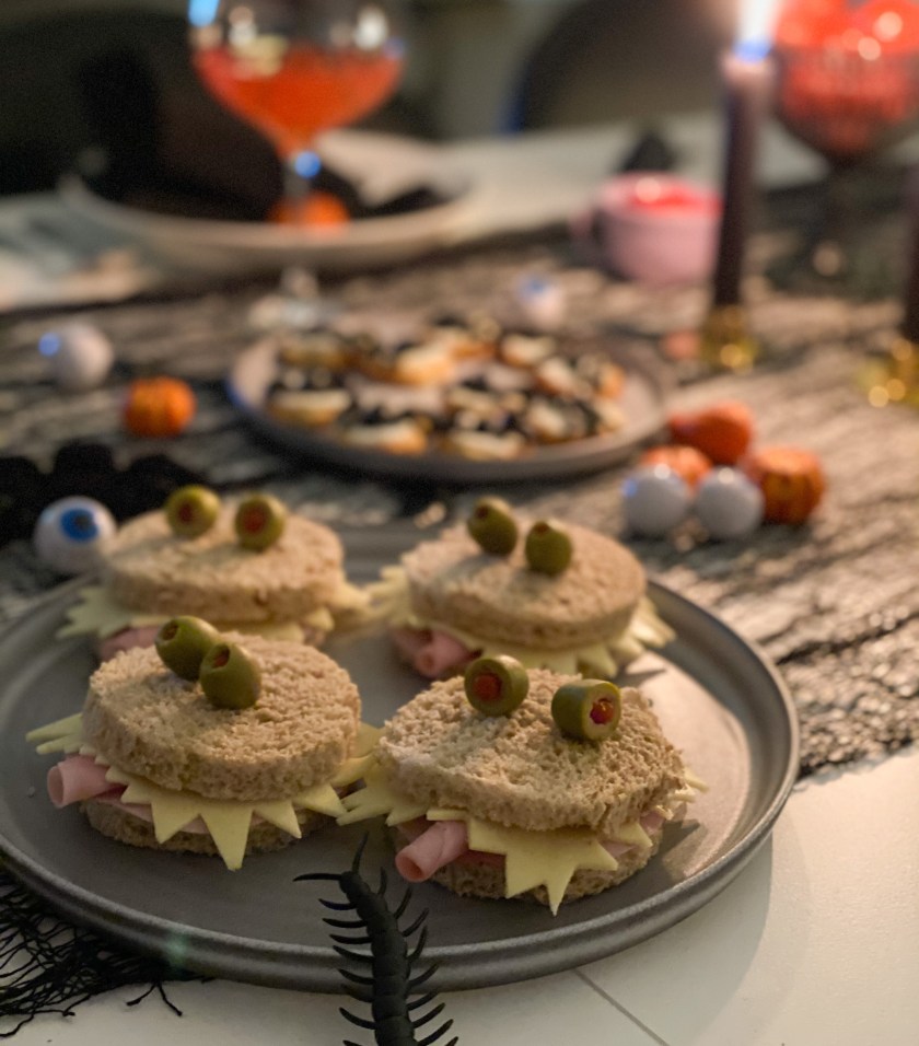Monstermackor