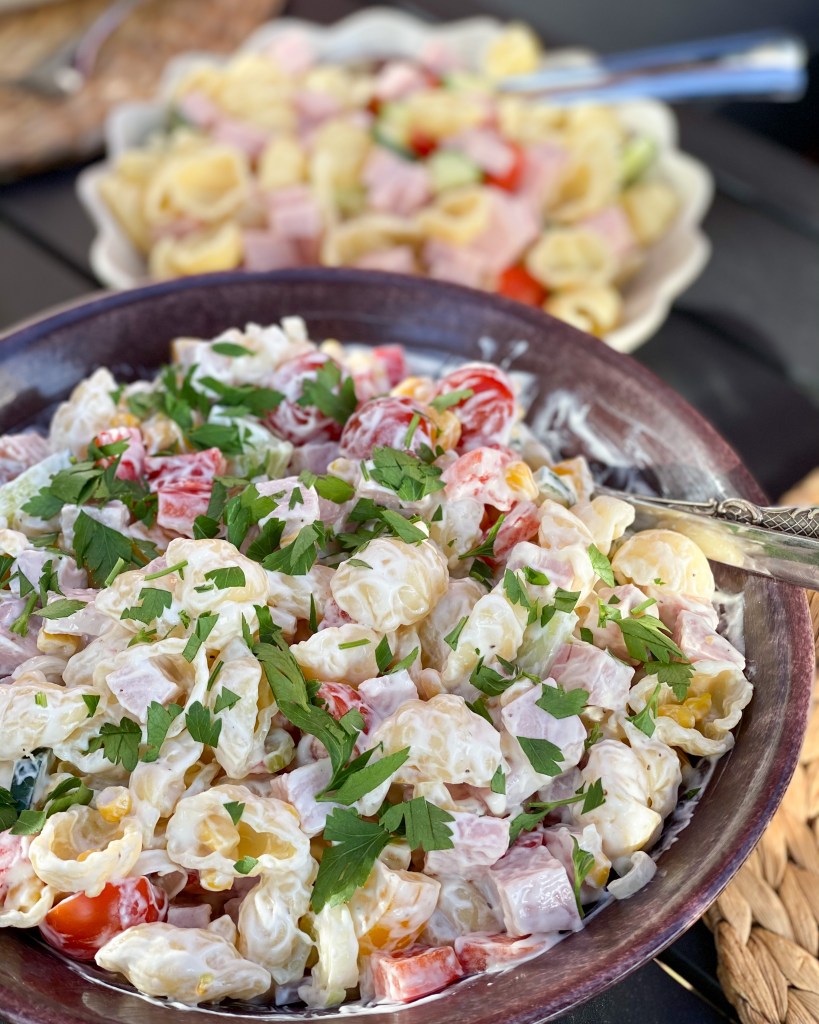 Krämig pastasallad med kassler