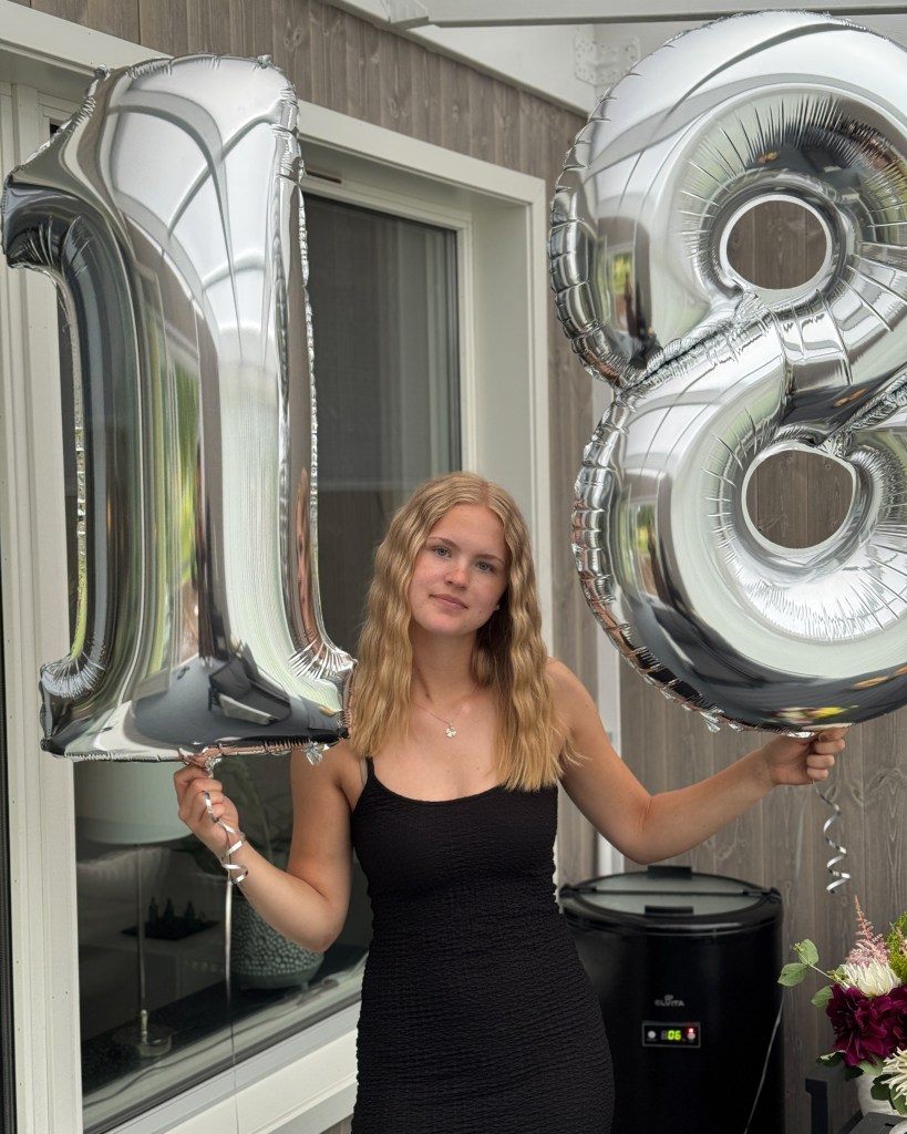 Stella 18 år
